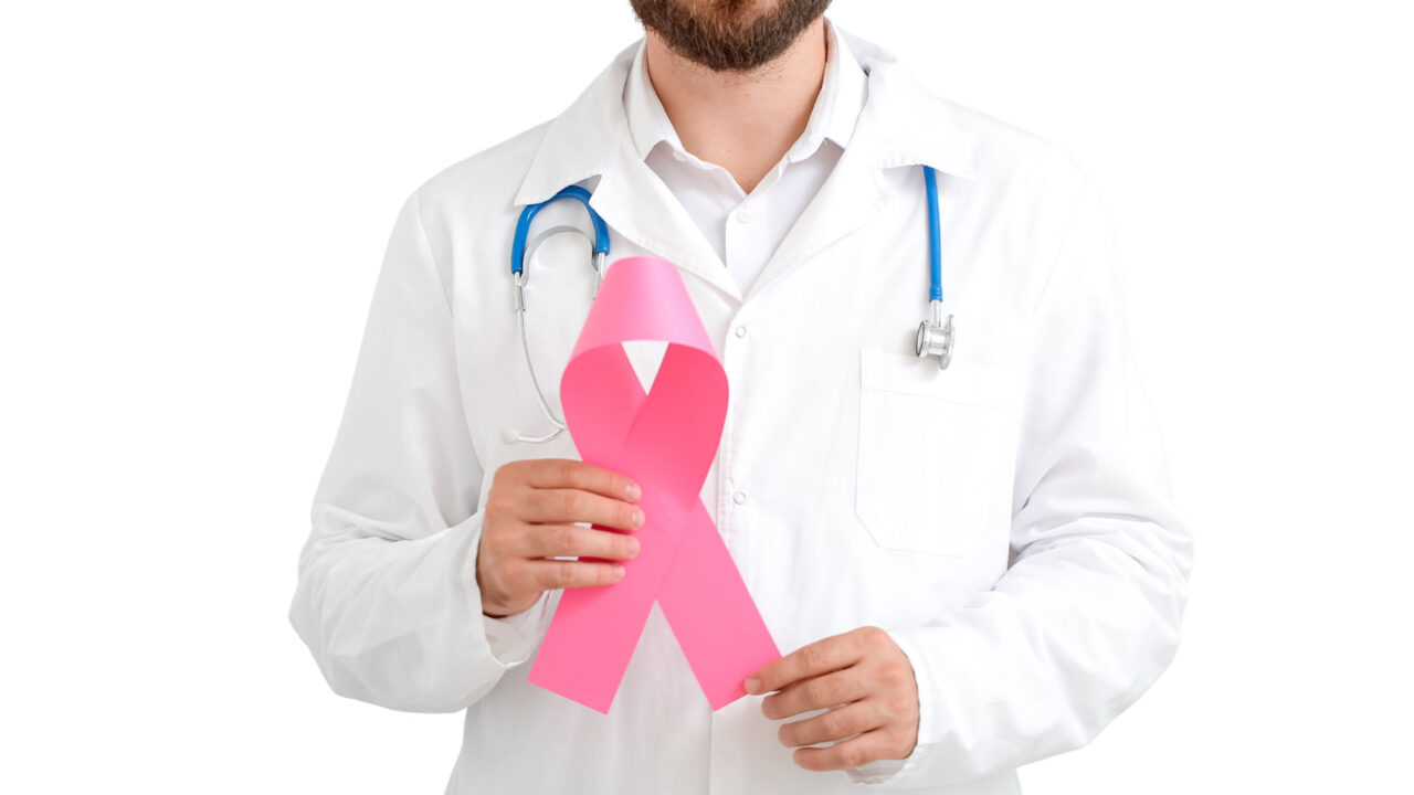 Tumore al seno maschile: perché la diagnosi precoce è fondamentale anche negli uomini